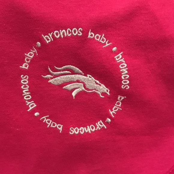 4/$25 NEW Baby broncos NFL fan Denver broncos baby fanatic - Picture 3 of 10